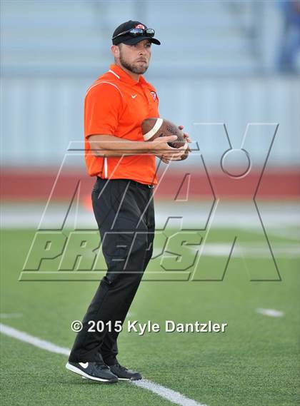 Thumbnail 1 in Nocona @ Ponder photogallery.