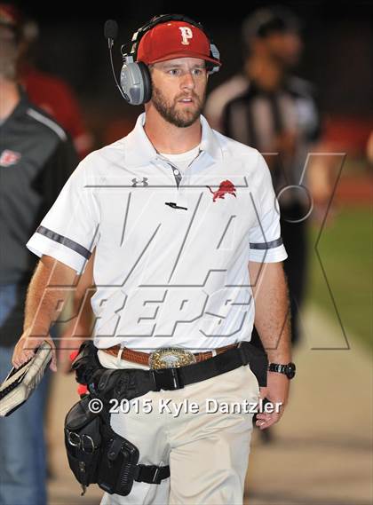 Thumbnail 3 in Nocona @ Ponder photogallery.