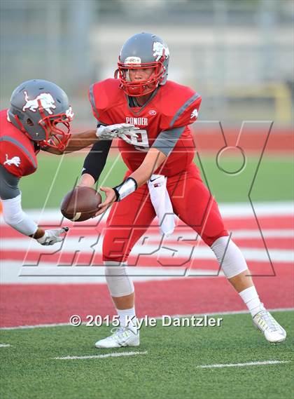Thumbnail 1 in Nocona @ Ponder photogallery.