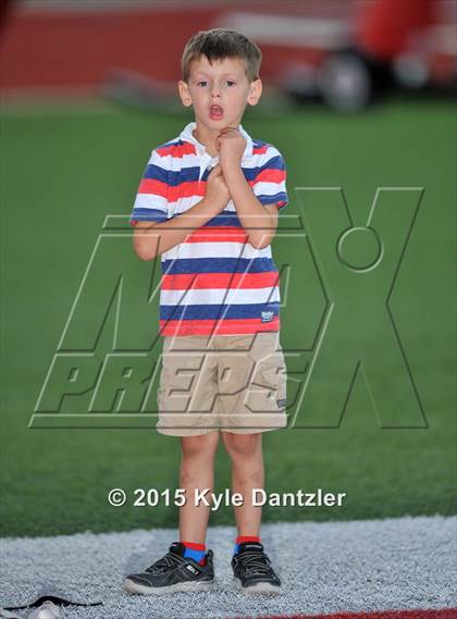 Thumbnail 3 in Nocona @ Ponder photogallery.