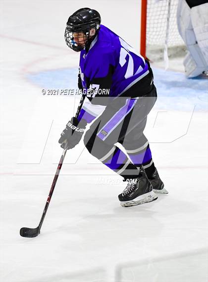 Thumbnail 2 in Rumson-Fair Haven @ Morris Knolls photogallery.