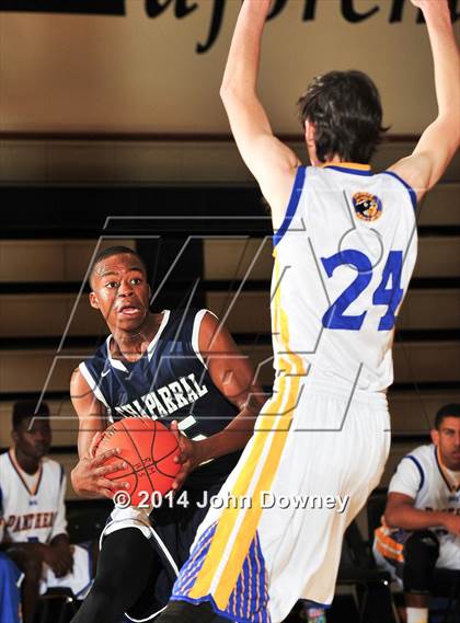 Thumbnail 1 in Chaparral @ Benicia (MaxPreps Holiday Classic) photogallery.