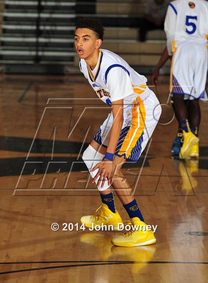 Thumbnail 3 in Chaparral @ Benicia (MaxPreps Holiday Classic) photogallery.