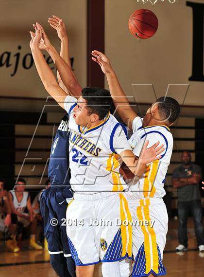 Thumbnail 3 in Chaparral @ Benicia (MaxPreps Holiday Classic) photogallery.