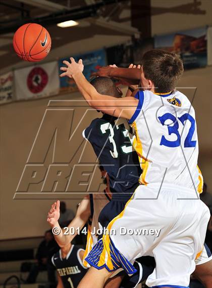 Thumbnail 3 in Chaparral @ Benicia (MaxPreps Holiday Classic) photogallery.