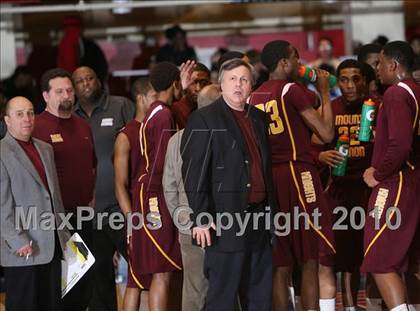 Thumbnail 3 in New Rochelle vs. Mt. Vernon (Section 1 Class AA Semifinal) photogallery.