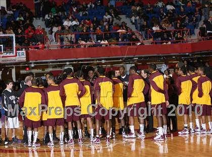 Thumbnail 1 in New Rochelle vs. Mt. Vernon (Section 1 Class AA Semifinal) photogallery.