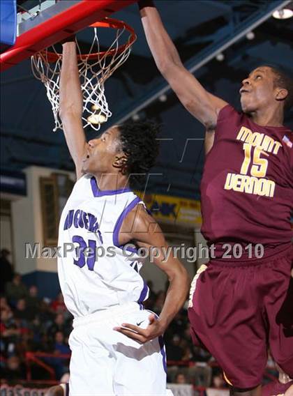Thumbnail 2 in New Rochelle vs. Mt. Vernon (Section 1 Class AA Semifinal) photogallery.