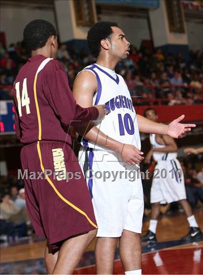 Thumbnail 3 in New Rochelle vs. Mt. Vernon (Section 1 Class AA Semifinal) photogallery.