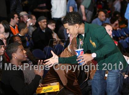 Thumbnail 1 in New Rochelle vs. Mt. Vernon (Section 1 Class AA Semifinal) photogallery.