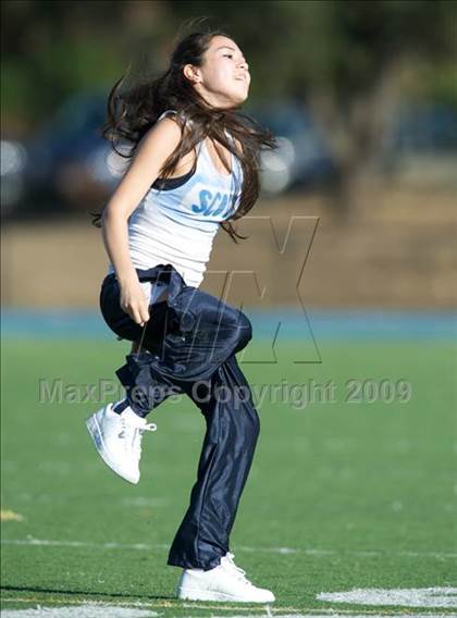 Thumbnail 2 in Burlingame @ Carlmont  photogallery.