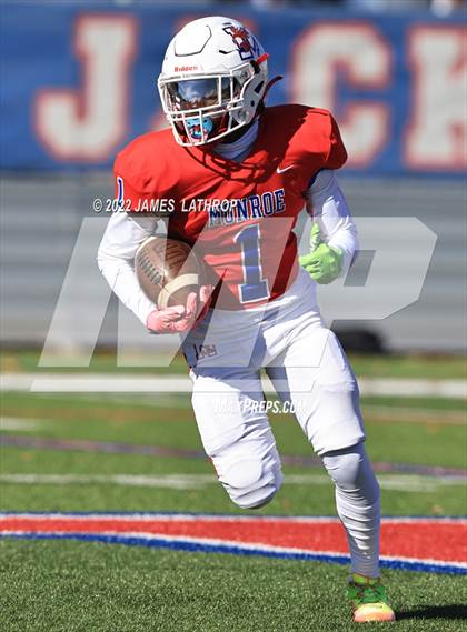 Thumbnail 2 in Geneva @ Monroe (NYSPHSAA Section 5 Class B Quarterfinals) photogallery.