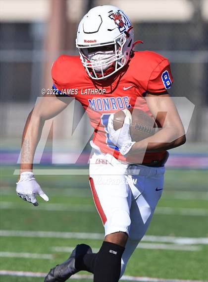 Thumbnail 2 in Geneva @ Monroe (NYSPHSAA Section 5 Class B Quarterfinals) photogallery.