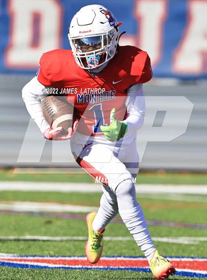 Thumbnail 1 in Geneva @ Monroe (NYSPHSAA Section 5 Class B Quarterfinals) photogallery.