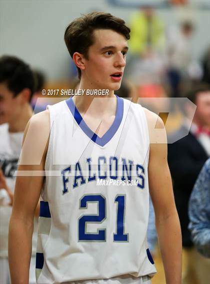 Thumbnail 1 in Darien @ Ludlowe photogallery.