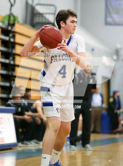 Thumbnail 3 in Darien @ Ludlowe photogallery.