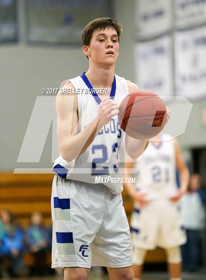 Thumbnail 3 in Darien @ Ludlowe photogallery.