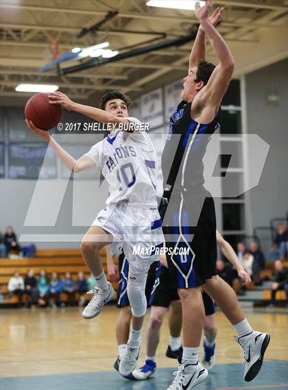 Thumbnail 1 in Darien @ Ludlowe photogallery.