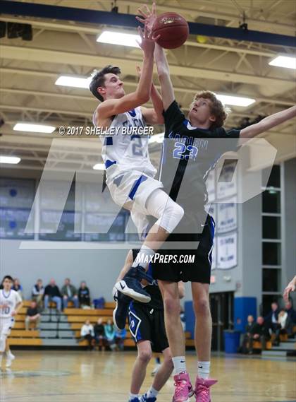 Thumbnail 1 in Darien @ Ludlowe photogallery.