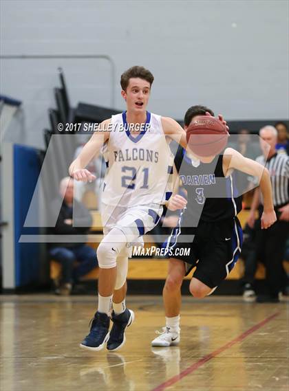 Thumbnail 1 in Darien @ Ludlowe photogallery.