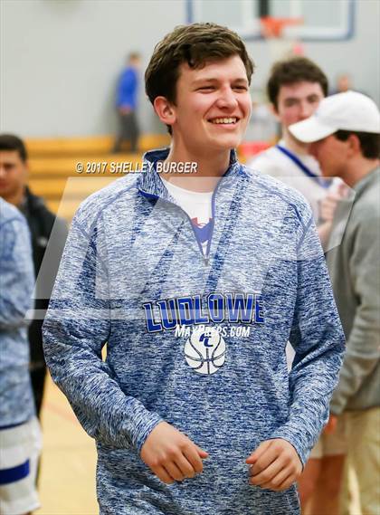Thumbnail 2 in Darien @ Ludlowe photogallery.