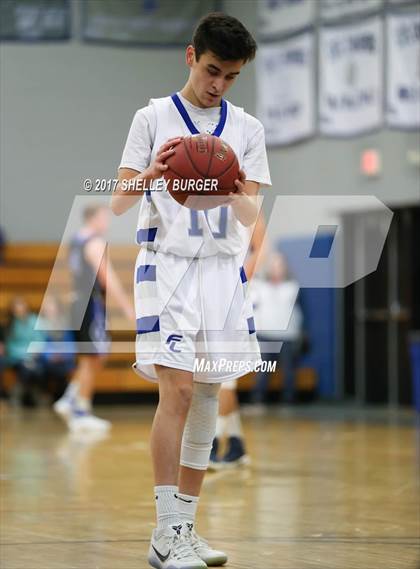 Thumbnail 3 in Darien @ Ludlowe photogallery.