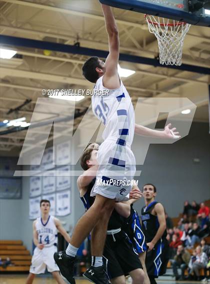 Thumbnail 3 in Darien @ Ludlowe photogallery.
