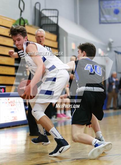 Thumbnail 1 in Darien @ Ludlowe photogallery.