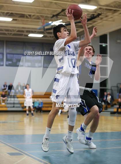 Thumbnail 2 in Darien @ Ludlowe photogallery.