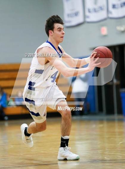 Thumbnail 2 in Darien @ Ludlowe photogallery.