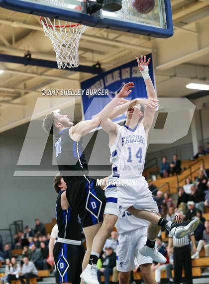 Thumbnail 1 in Darien @ Ludlowe photogallery.