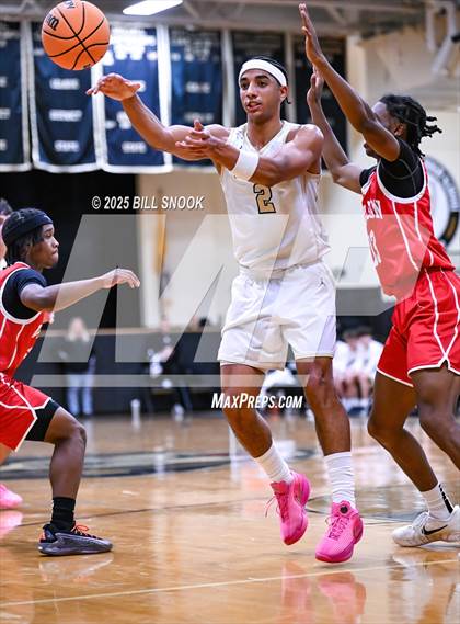 Thumbnail 2 in Wilson @ Berks Catholic photogallery.