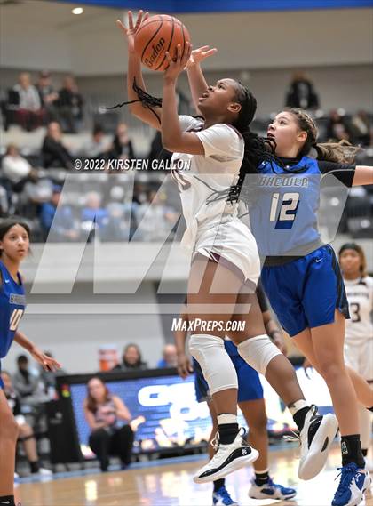Thumbnail 2 in Mansfield Timberview vs. Brewer (UIL 5A Area Playoff) photogallery.
