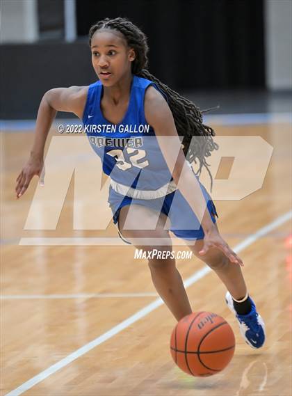 Thumbnail 2 in Mansfield Timberview vs. Brewer (UIL 5A Area Playoff) photogallery.