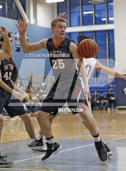 Thumbnail 1 in Payton College Prep @ Jones (Senior Night) photogallery.