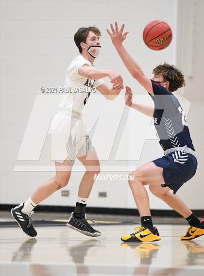 Thumbnail 3 in Cherokee Trail @ Arapahoe photogallery.