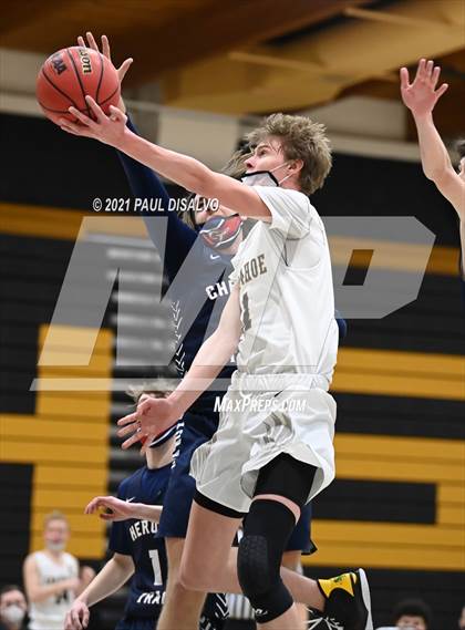 Thumbnail 3 in Cherokee Trail @ Arapahoe photogallery.
