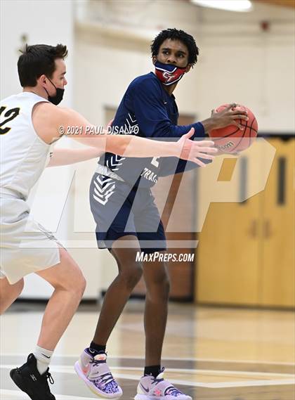 Thumbnail 1 in Cherokee Trail @ Arapahoe photogallery.