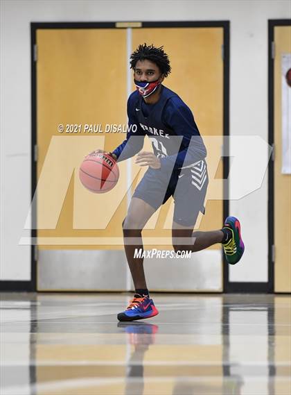 Thumbnail 1 in Cherokee Trail @ Arapahoe photogallery.