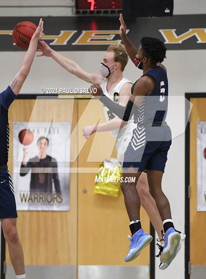 Thumbnail 3 in Cherokee Trail @ Arapahoe photogallery.
