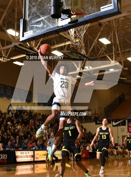 Thumbnail 3 in Norcross vs. West Linn (Les Schwab Invitational) photogallery.