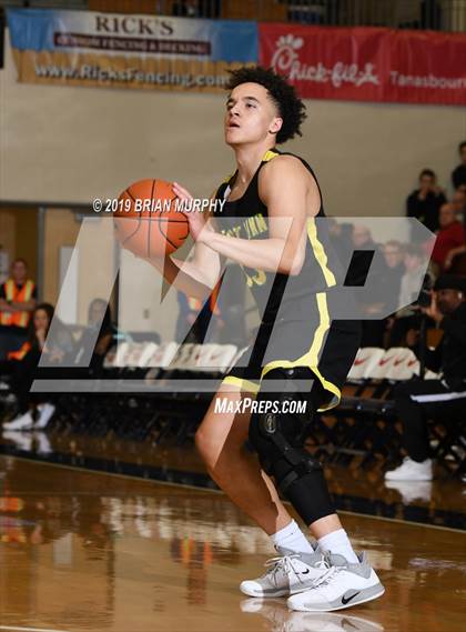 Thumbnail 3 in Norcross vs. West Linn (Les Schwab Invitational) photogallery.