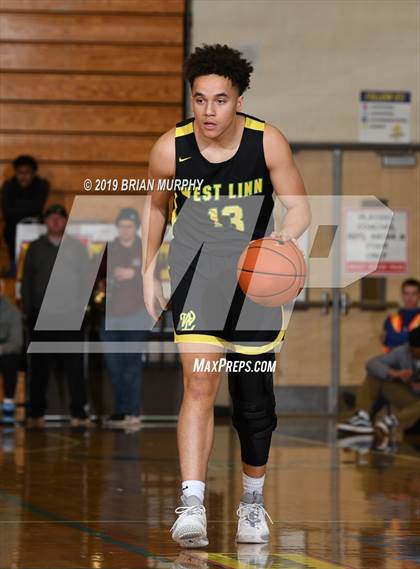 Thumbnail 1 in Norcross vs. West Linn (Les Schwab Invitational) photogallery.