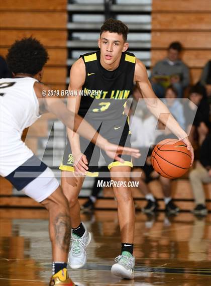 Thumbnail 2 in Norcross vs. West Linn (Les Schwab Invitational) photogallery.