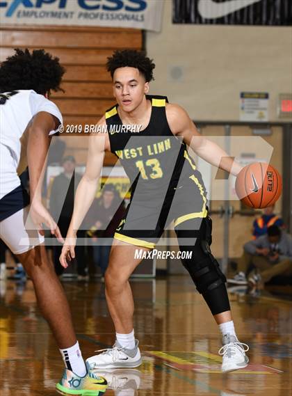 Thumbnail 2 in Norcross vs. West Linn (Les Schwab Invitational) photogallery.