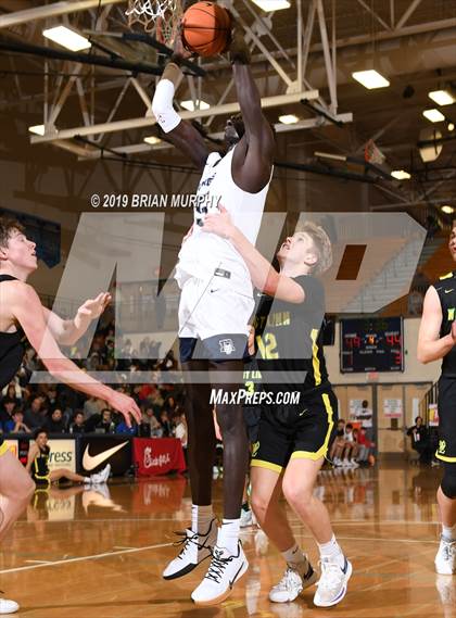 Thumbnail 3 in Norcross vs. West Linn (Les Schwab Invitational) photogallery.