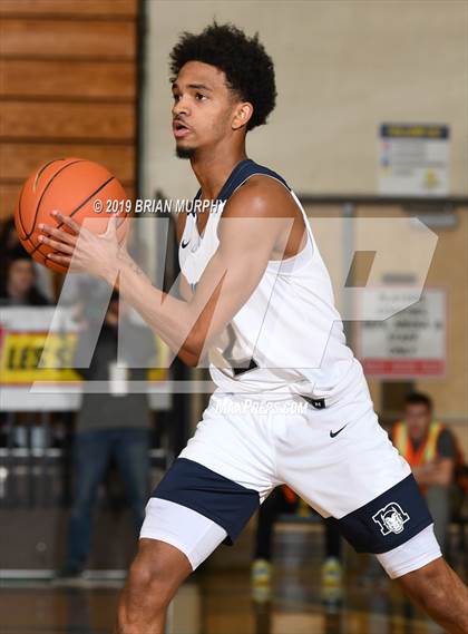 Thumbnail 2 in Norcross vs. West Linn (Les Schwab Invitational) photogallery.