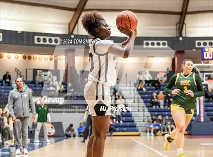 Thumbnail 3 in Morris Catholic vs Red Bank Catholic (Hoop Group Boardwalk Showcase) photogallery.
