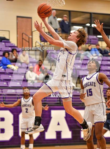 Thumbnail 1 in Pine Tree @ Hallsville photogallery.