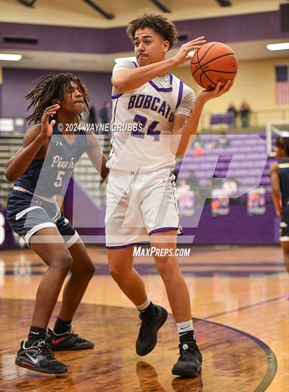 Thumbnail 2 in Pine Tree @ Hallsville photogallery.